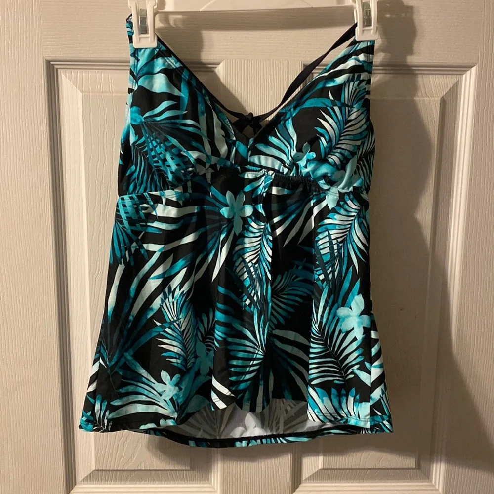 Halter Tankini - Picture 1 of 2